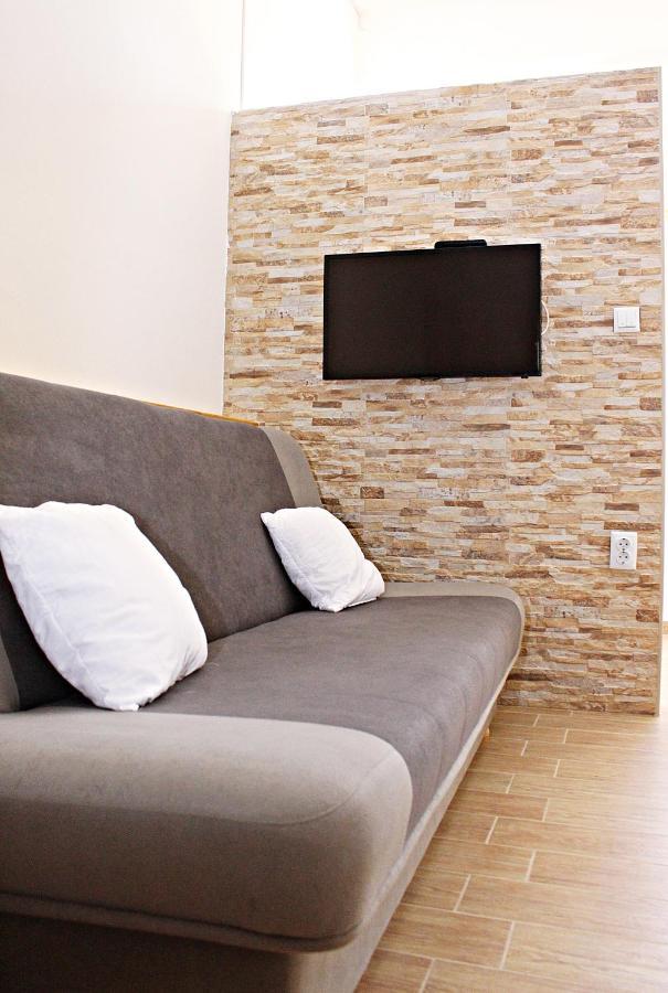 Studio Apartman Zara Zewnętrze zdjęcie
