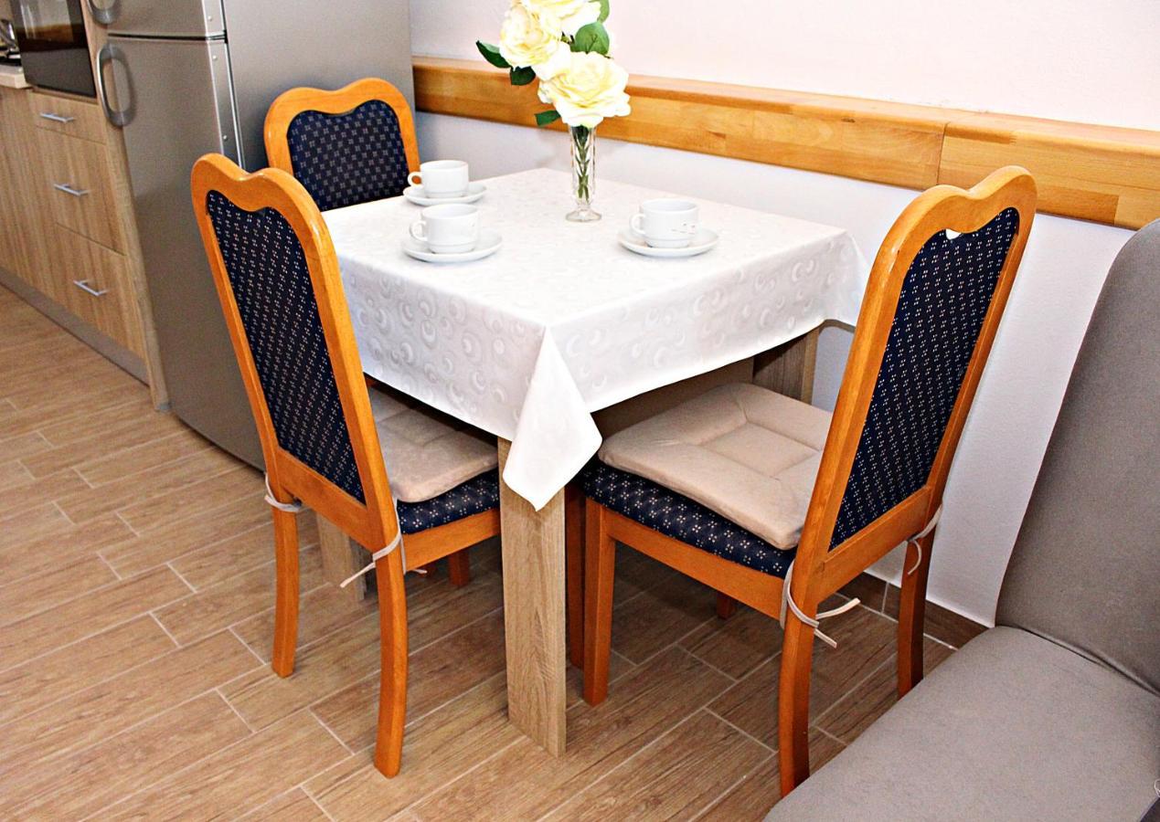 Studio Apartman Zara Zewnętrze zdjęcie